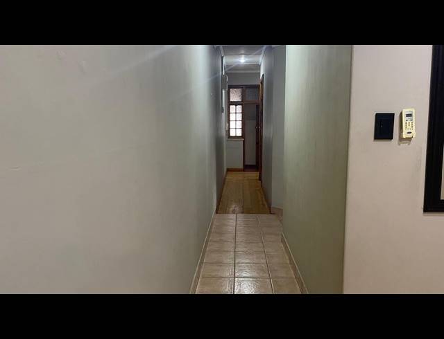 2.5 BEDROOM FLAT TO LET IN ESSENWOOD